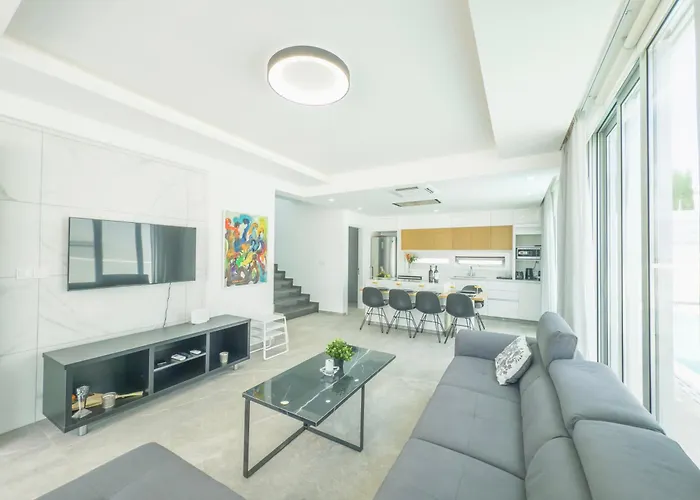 Imperial Jade V4 - Andriana In Villa