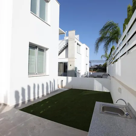 Villa Imperial Jade V4 - Andriana In Protaras