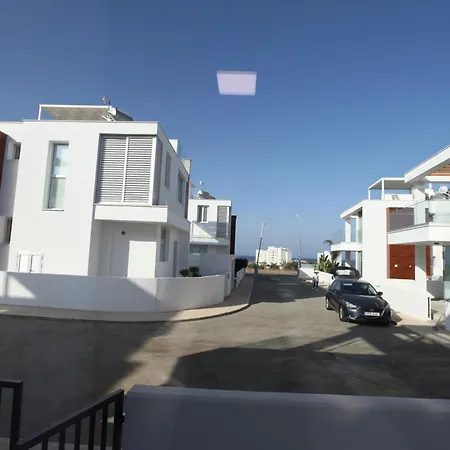 Villa Imperial Jade V4 - Andriana In Protaras